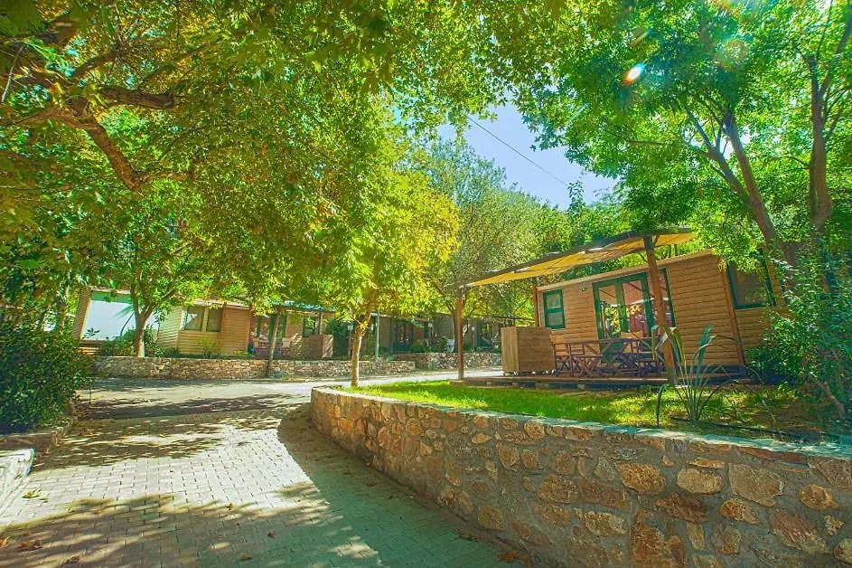 Armenistis Camping & Bungalows Sarti