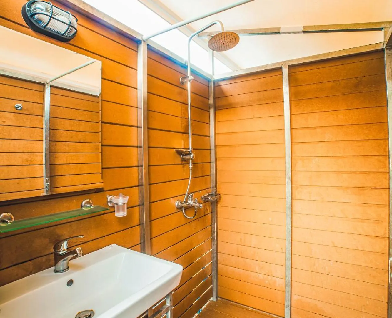 Kemping Armenistis Camping & Bungalows Sarti Grecja